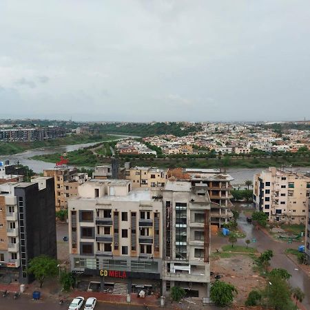 The River View Apartment Rawalpindi Extérieur photo