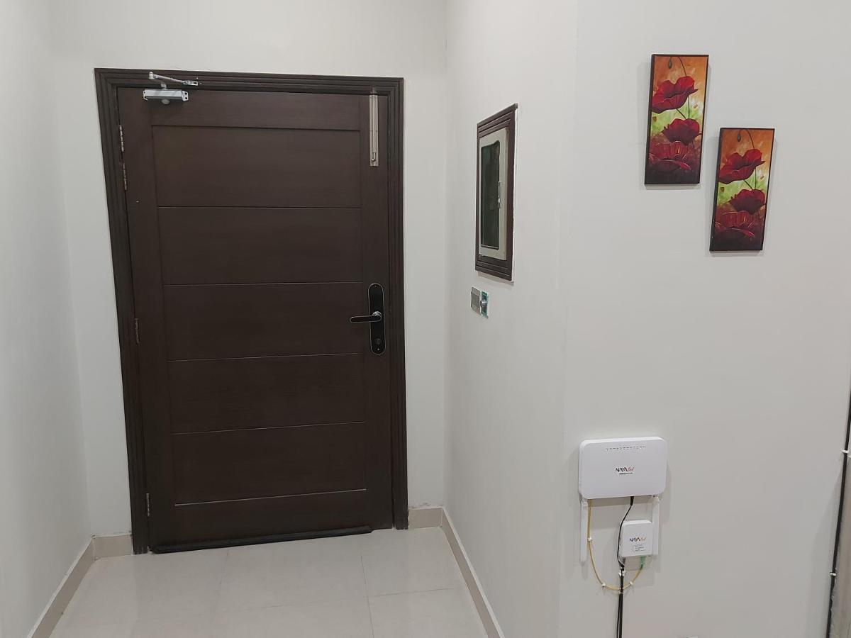 The River View Apartment Rawalpindi Extérieur photo