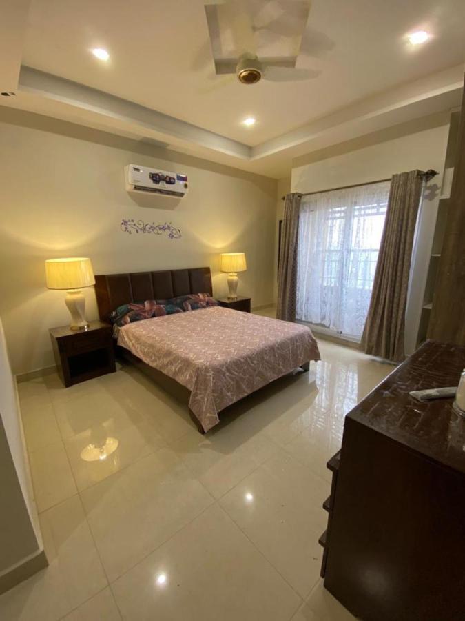 The River View Apartment Rawalpindi Extérieur photo