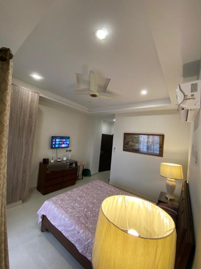 The River View Apartment Rawalpindi Extérieur photo
