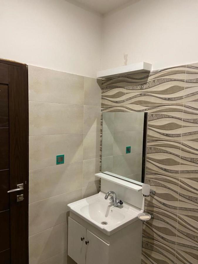 The River View Apartment Rawalpindi Extérieur photo